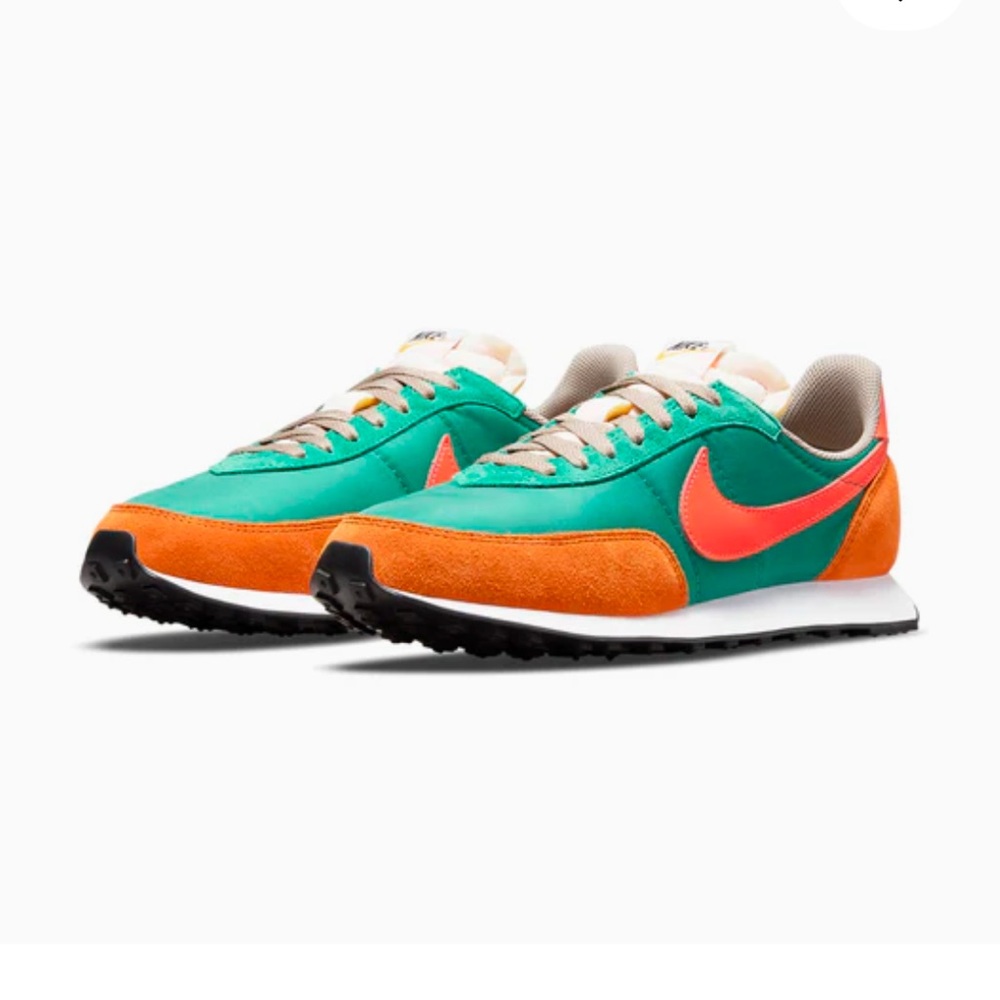 New in box - Nike Waffle Trainer 2 'Green Noise' - men’s size 11